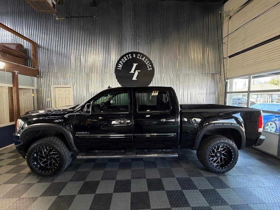 GMC Sierra 1500 Denali Crew Cab AWD 2013