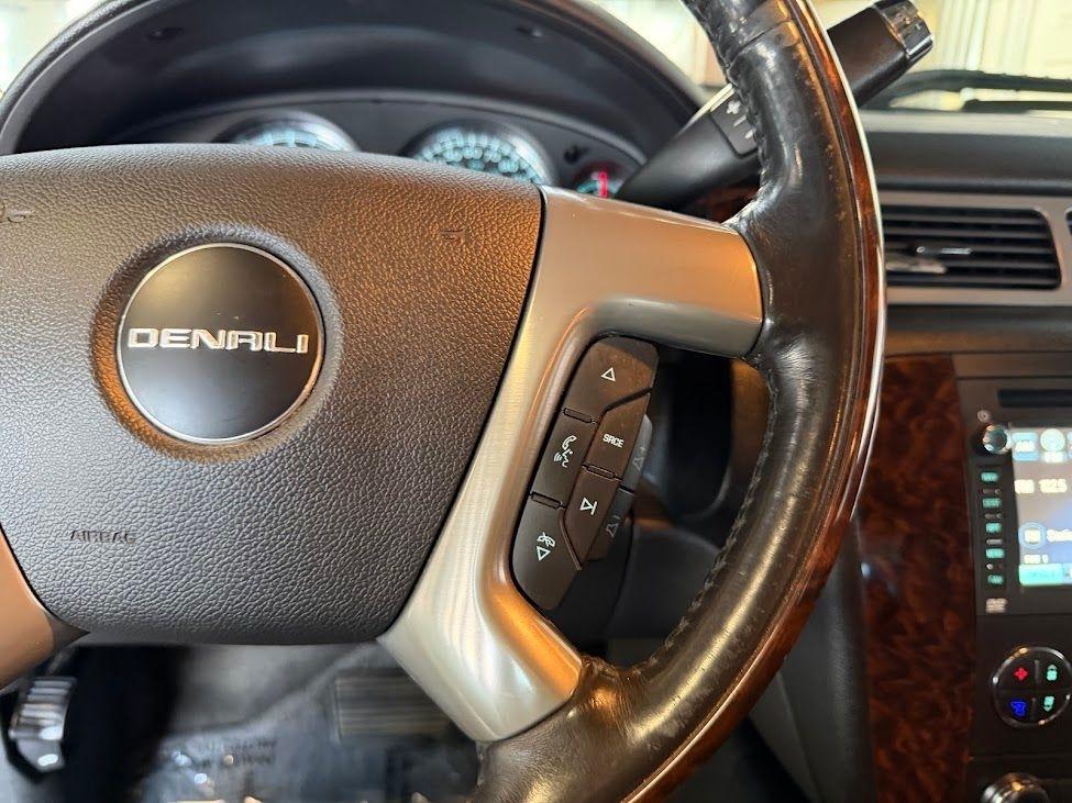 GMC Sierra 1500 Denali Crew Cab AWD 2013