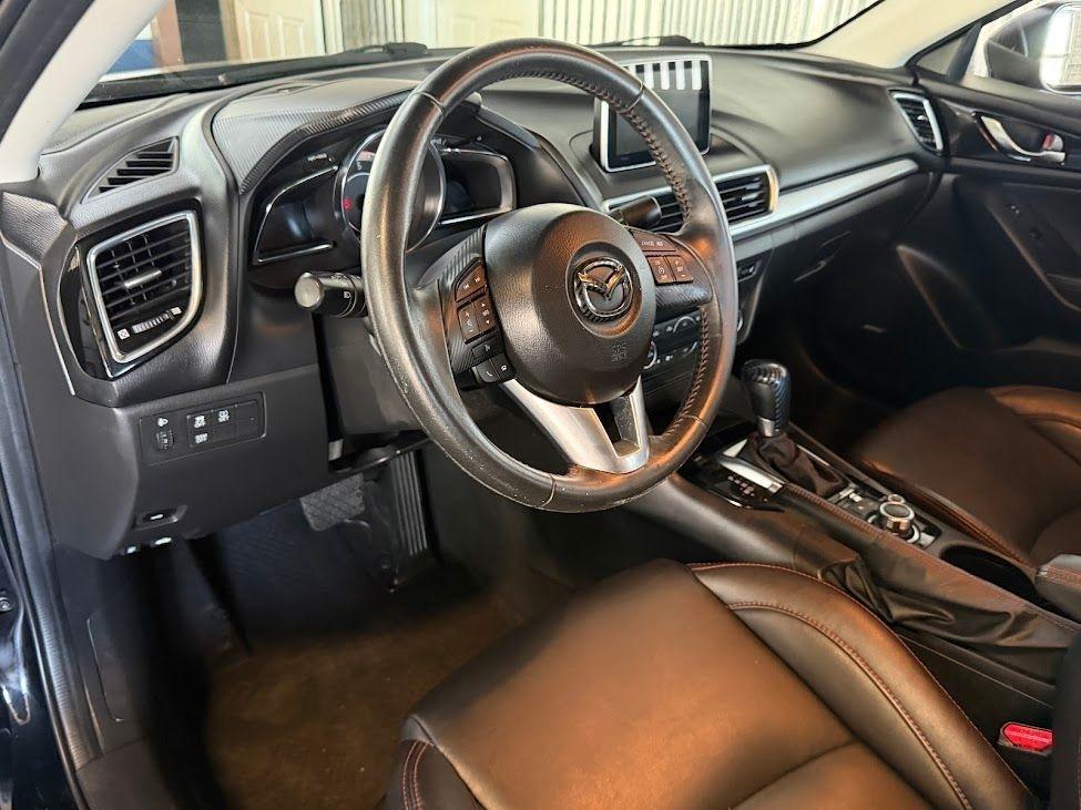 Mazda MAZDA3 s Touring AT 4-Door 2014