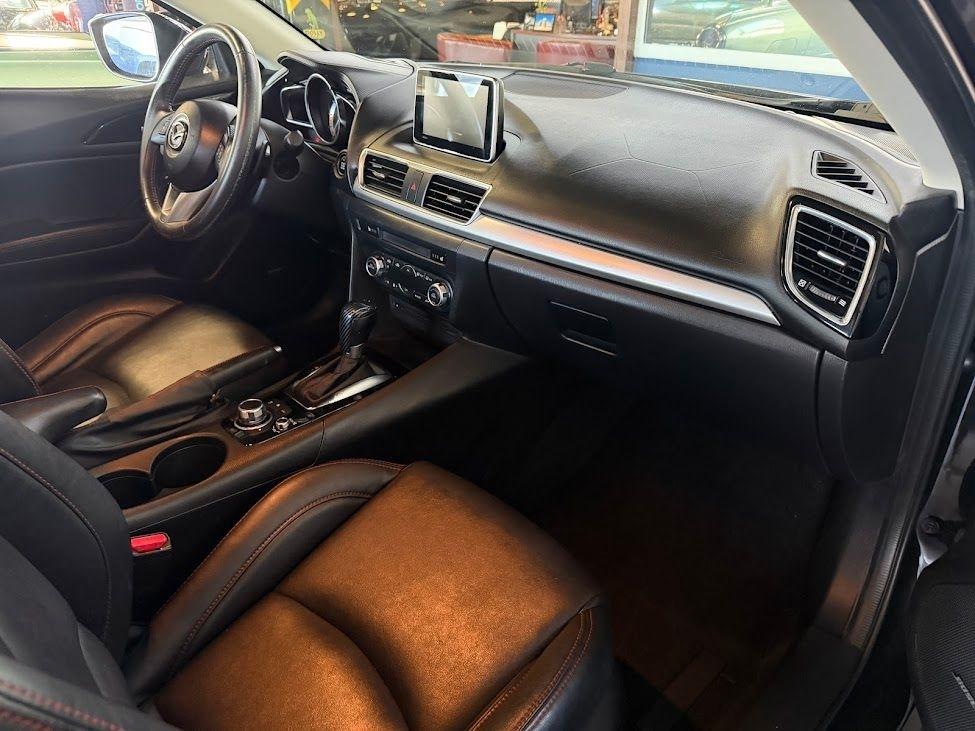 Mazda MAZDA3 s Touring AT 4-Door 2014