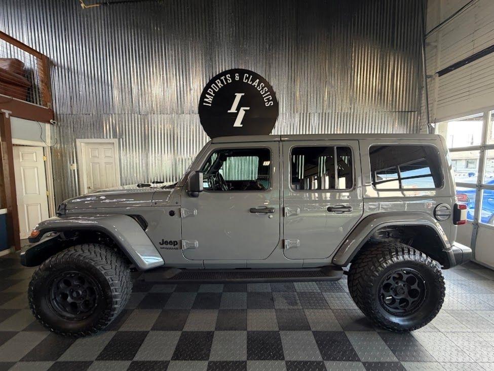 Jeep Wrangler Unlimited Sahara 2022