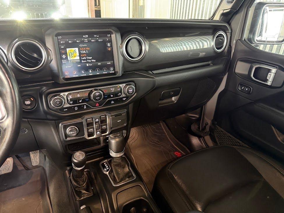 Jeep Wrangler Unlimited Sahara 2022