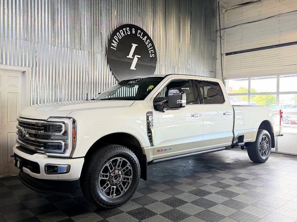 Ford F-350 SD Platinum Crew Cab Long Box 4WD 2025