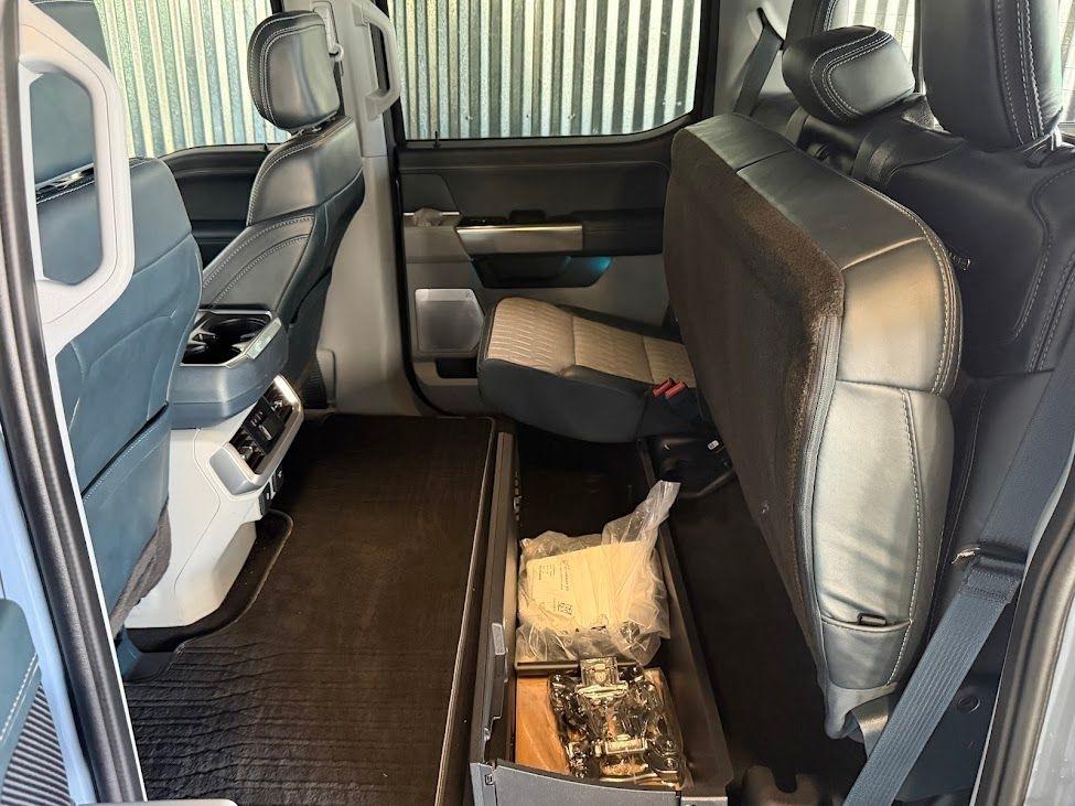 Ford F-150 Lariat SuperCrew 5.5-ft. Bed 4WD 2023