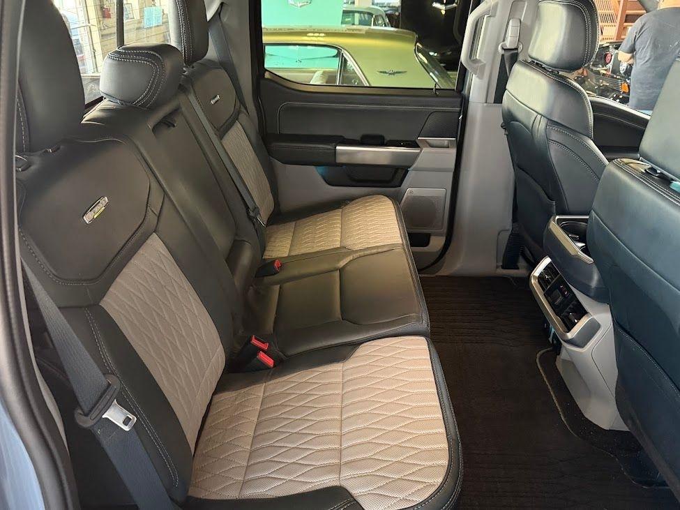 Ford F-150 Lariat SuperCrew 5.5-ft. Bed 4WD 2023