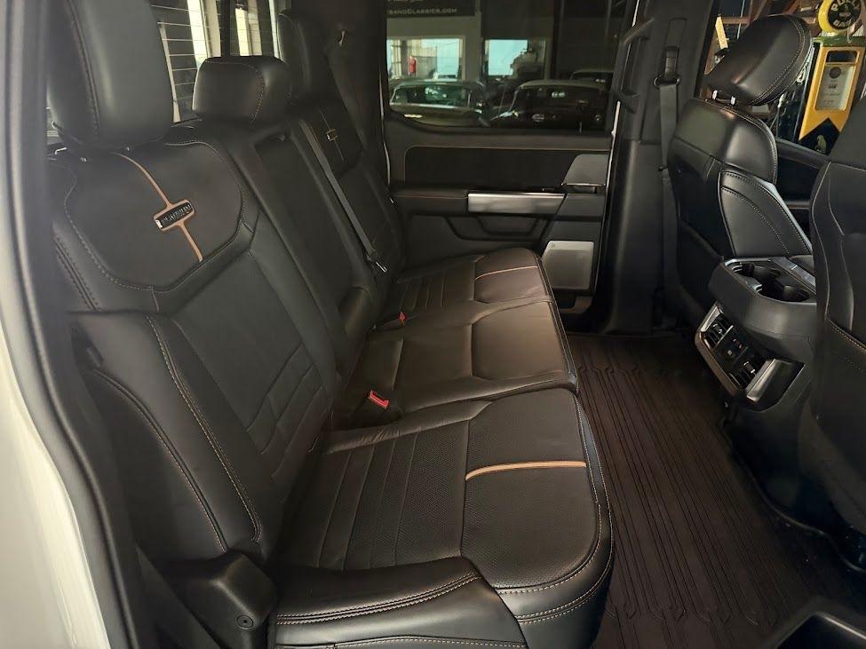 Ford F-350 SD King Ranch Crew Cab Long Bed 4WD 2024