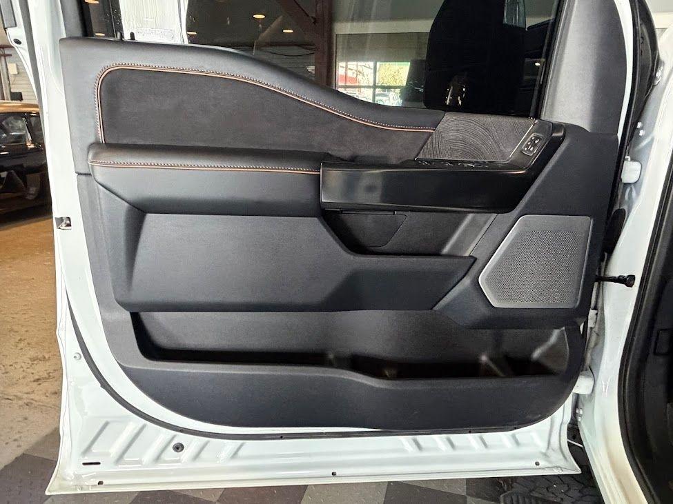 Ford F-350 SD King Ranch Crew Cab Long Bed 4WD 2024