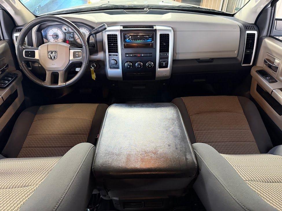 RAM 3500 SLT Crew Cab SWB 4WD 2011