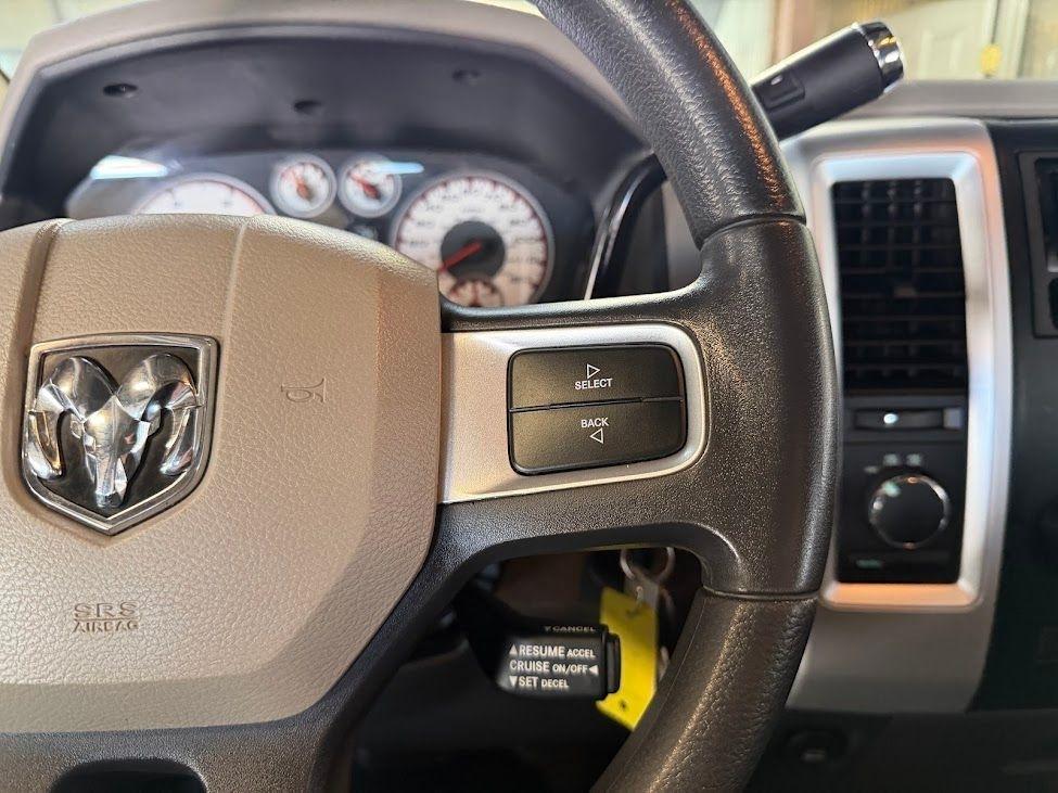 RAM 3500 SLT Crew Cab SWB 4WD 2011