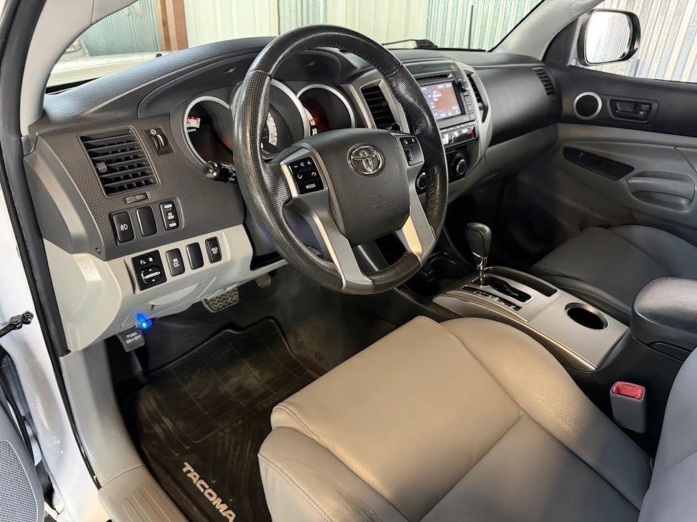 Toyota Tacoma Double Cab V6 4WD 2013