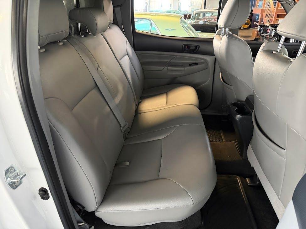 Toyota Tacoma Double Cab V6 4WD 2013