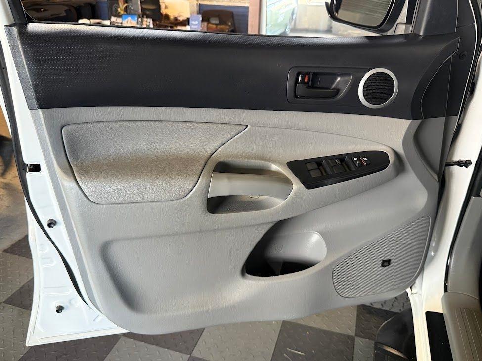Toyota Tacoma Double Cab V6 4WD 2013