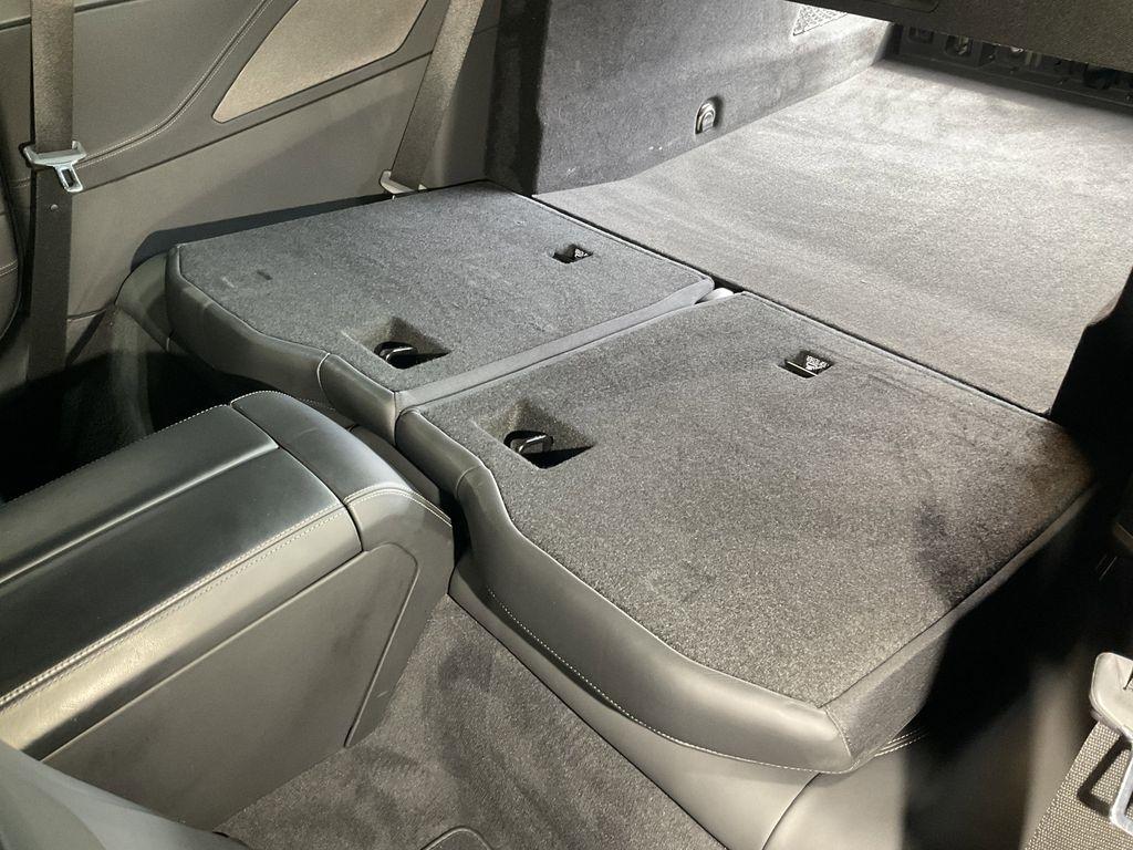 BMW 8-Series 840i xDrive Coupe 2025