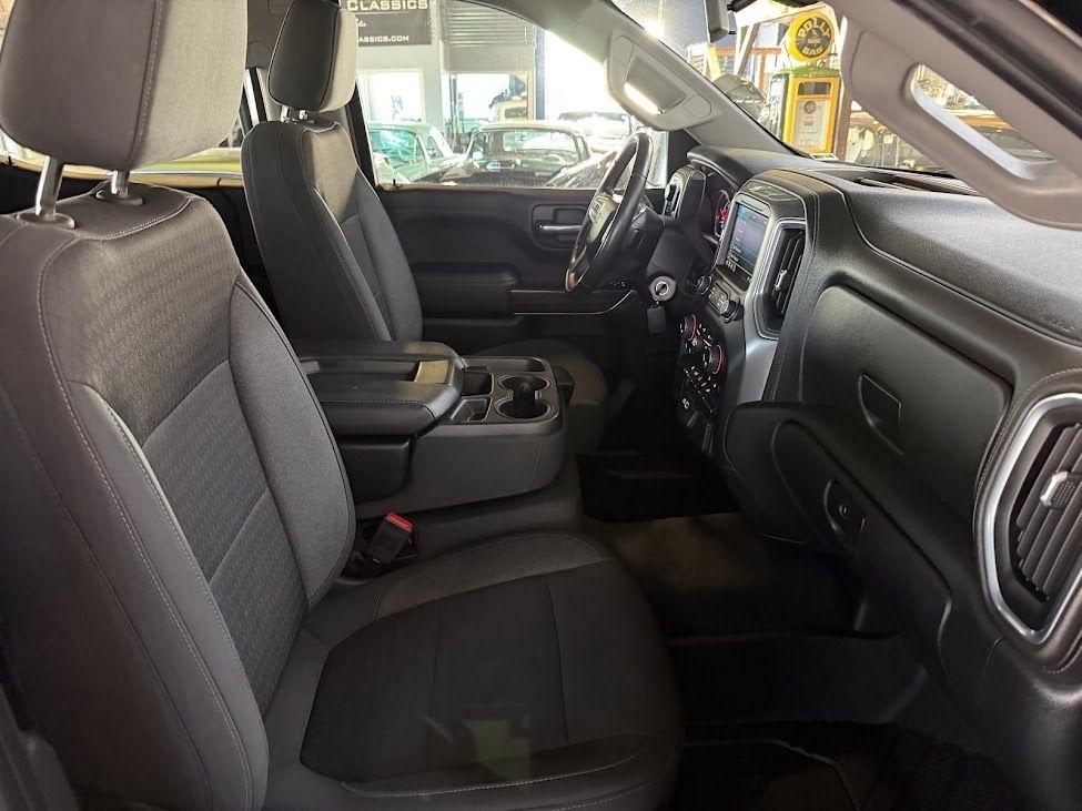 Chevrolet Silverado 1500 LT Crew Cab 4WD 2020