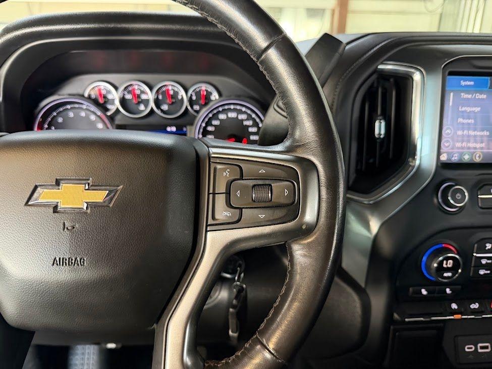 Chevrolet Silverado 1500 LT Crew Cab 4WD 2020