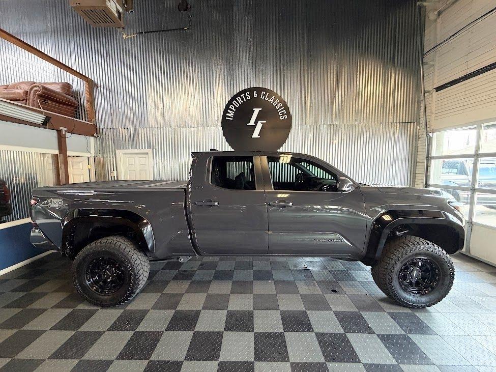Toyota Tacoma TRD Sport Double Cab 4WD 2024