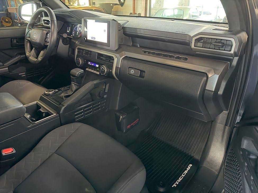 Toyota Tacoma TRD Sport Double Cab 4WD 2024