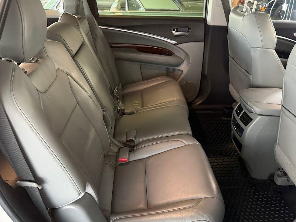 Acura MDX SH-AWD 6-Spd AT w/Tech Package 2015