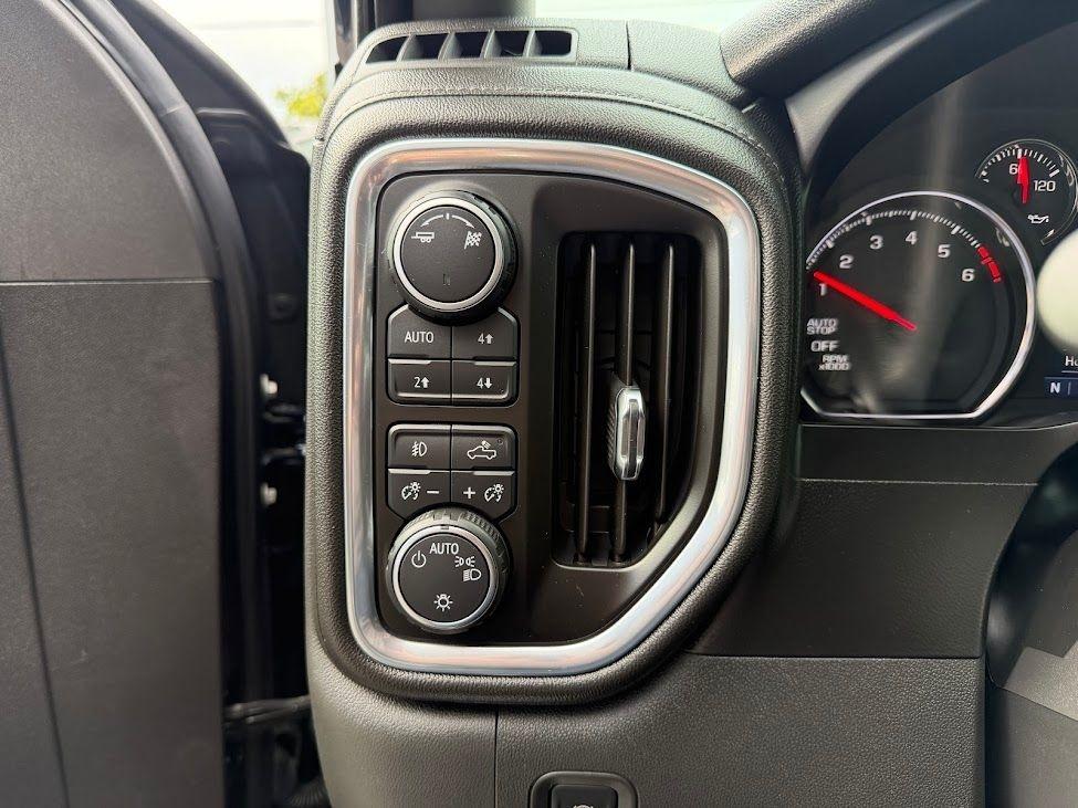 Chevrolet Silverado 1500 LT Trail Boss Crew Cab 4WD 2019