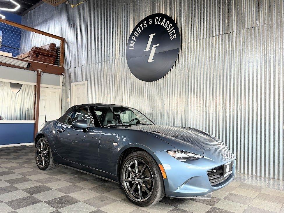 Mazda MX-5 Miata Grand Touring 6AT 2016