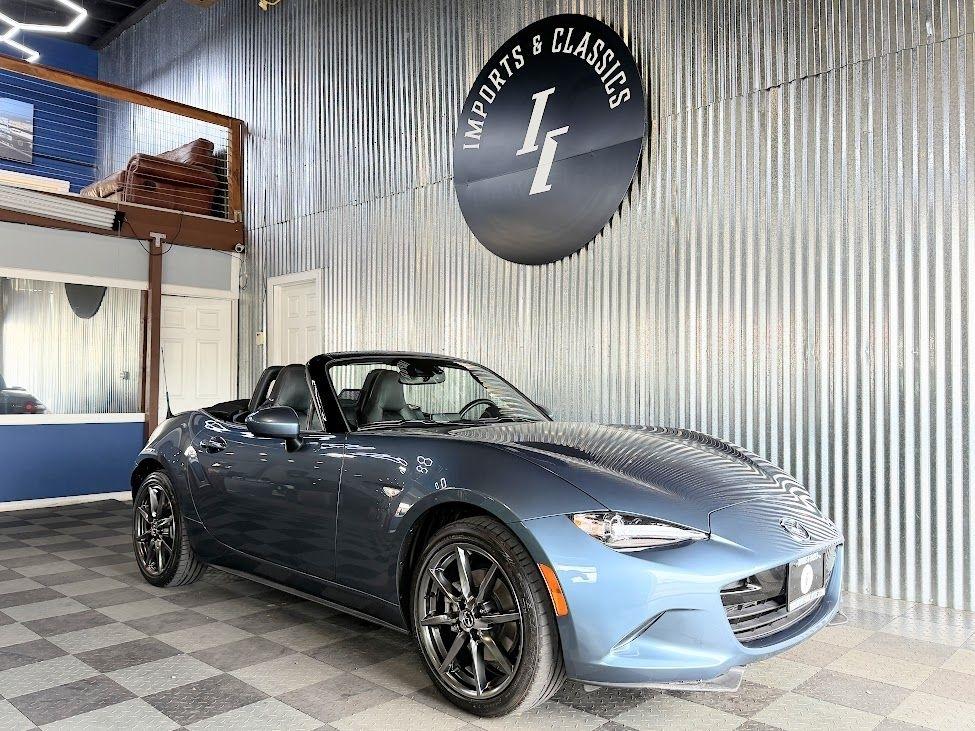 Mazda MX-5 Miata Grand Touring 6AT 2016