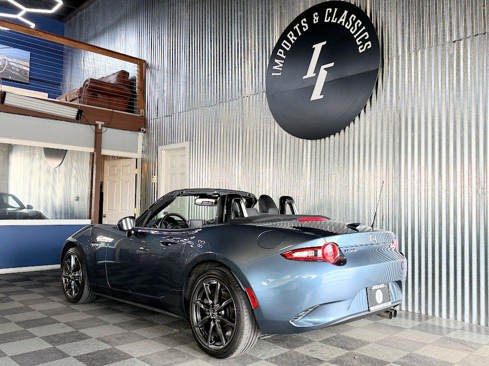 Mazda MX-5 Miata Grand Touring 6AT 2016