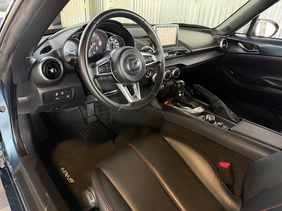 Mazda MX-5 Miata Grand Touring 6AT 2016