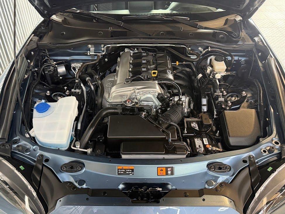 Mazda MX-5 Miata Grand Touring 6AT 2016