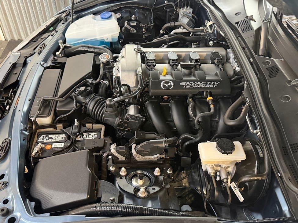 Mazda MX-5 Miata Grand Touring 6AT 2016