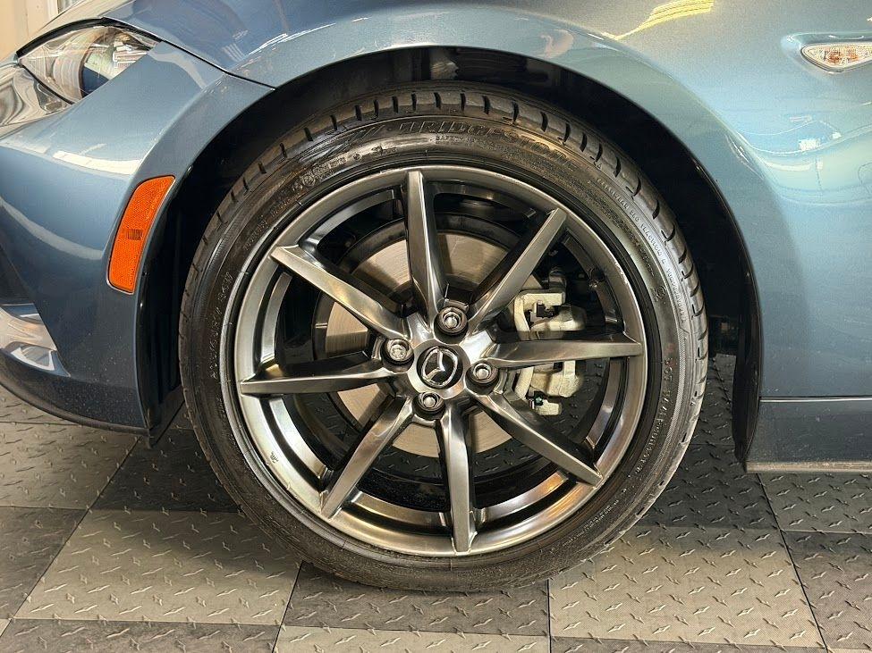 Mazda MX-5 Miata Grand Touring 6AT 2016