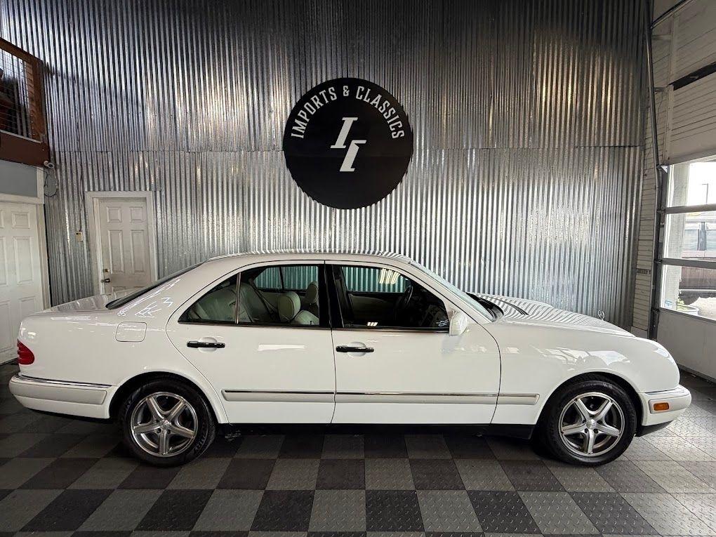 Mercedes-Benz E-Class E300D 1996