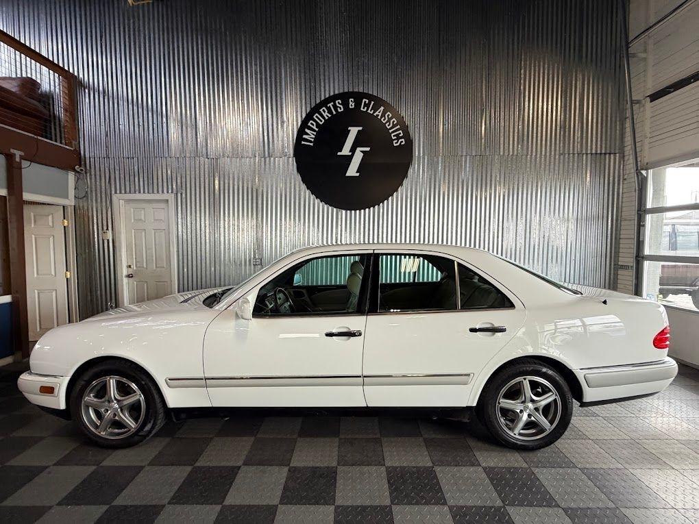 Mercedes-Benz E-Class E300D 1996