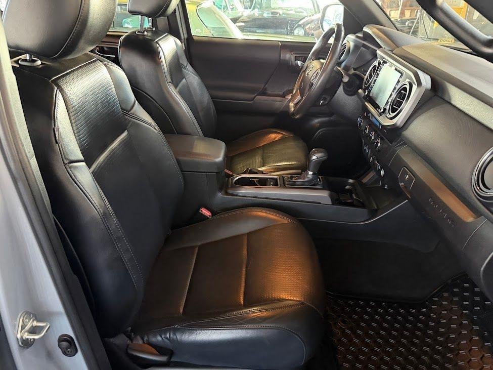 Toyota Tacoma SR5 Double Cab Super Long Bed V6 6AT 4WD 2020