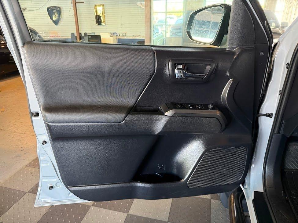Toyota Tacoma SR5 Double Cab Super Long Bed V6 6AT 4WD 2020