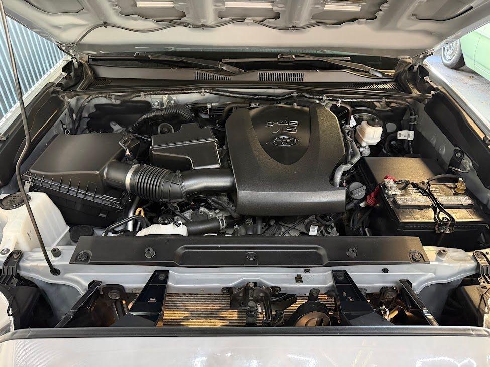 Toyota Tacoma SR5 Double Cab Super Long Bed V6 6AT 4WD 2020