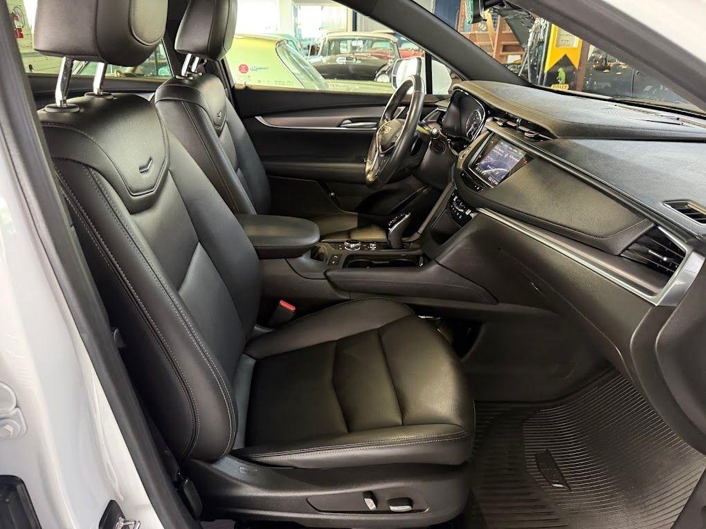 Cadillac XT5 Luxury AWD 2023