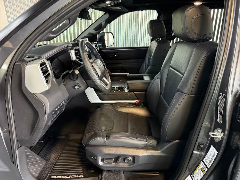 Toyota Sequoia TRD Pro 4WD 2024