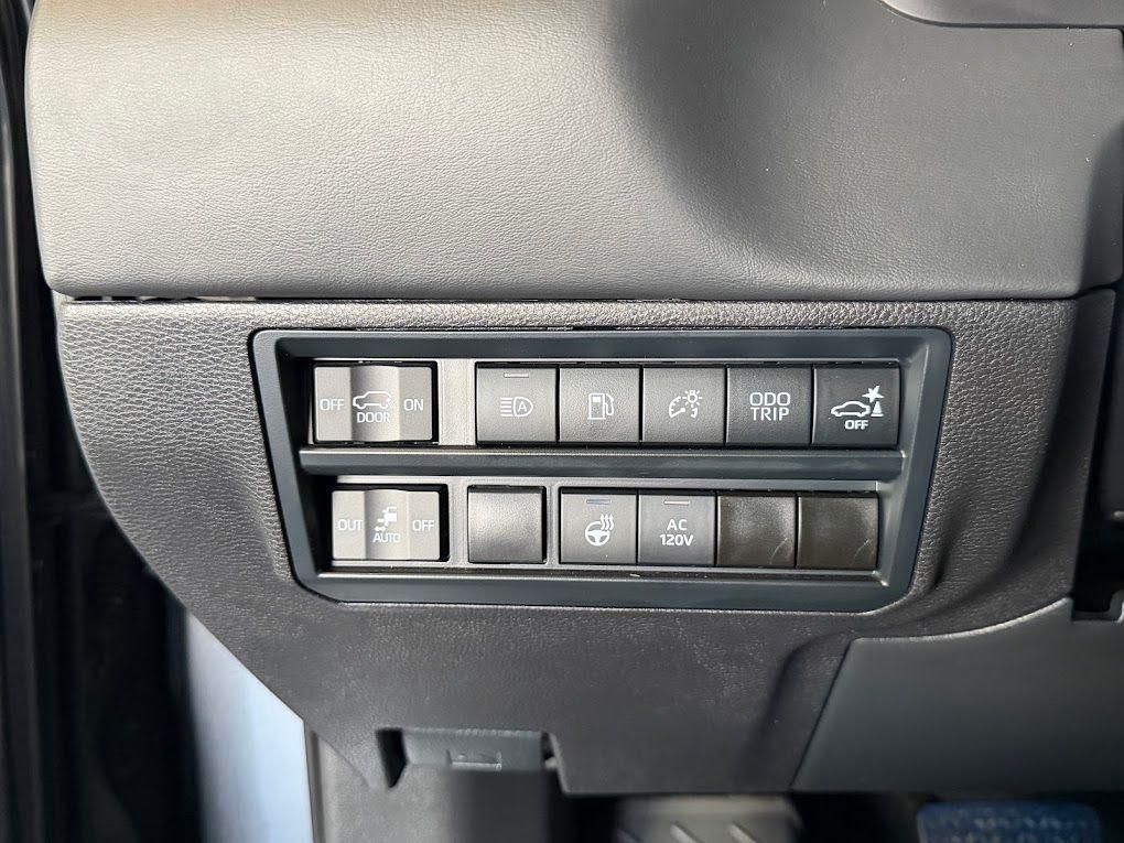 Toyota Sequoia TRD Pro 4WD 2024