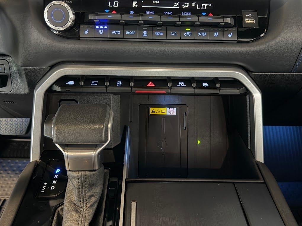 Toyota Sequoia TRD Pro 4WD 2024