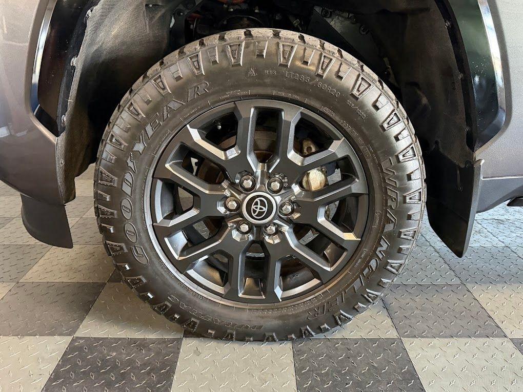 Toyota Sequoia TRD Pro 4WD 2024