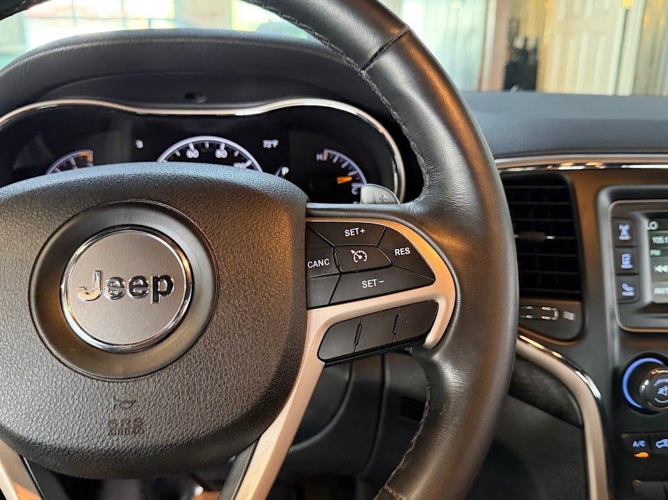 Jeep Grand Cherokee Laredo 4WD 2016