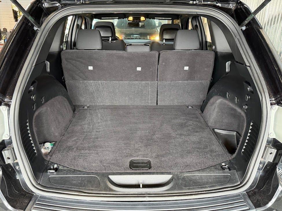 Jeep Grand Cherokee Laredo 4WD 2016