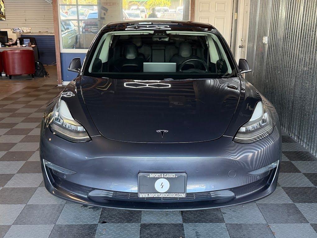 Tesla Model 3 Mid Range 2019