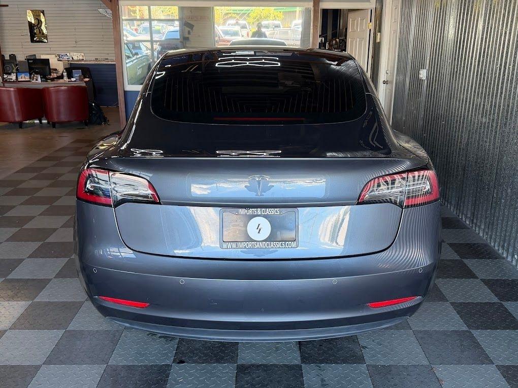 Tesla Model 3 Mid Range 2019