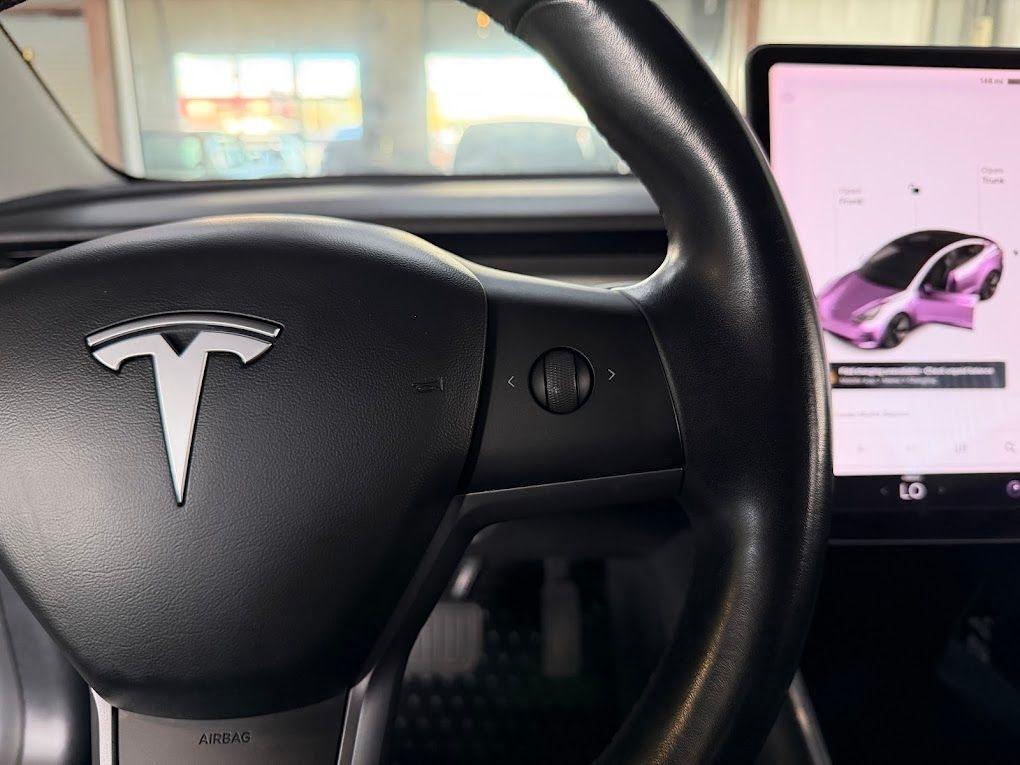 Tesla Model 3 Mid Range 2019