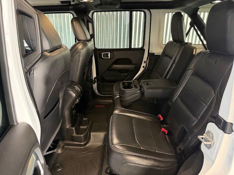 Jeep Wrangler Unlimited Sahara 2019