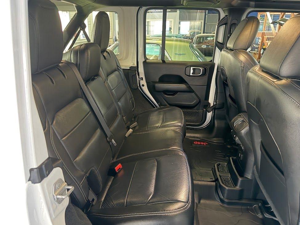 Jeep Wrangler Unlimited Sahara 2019