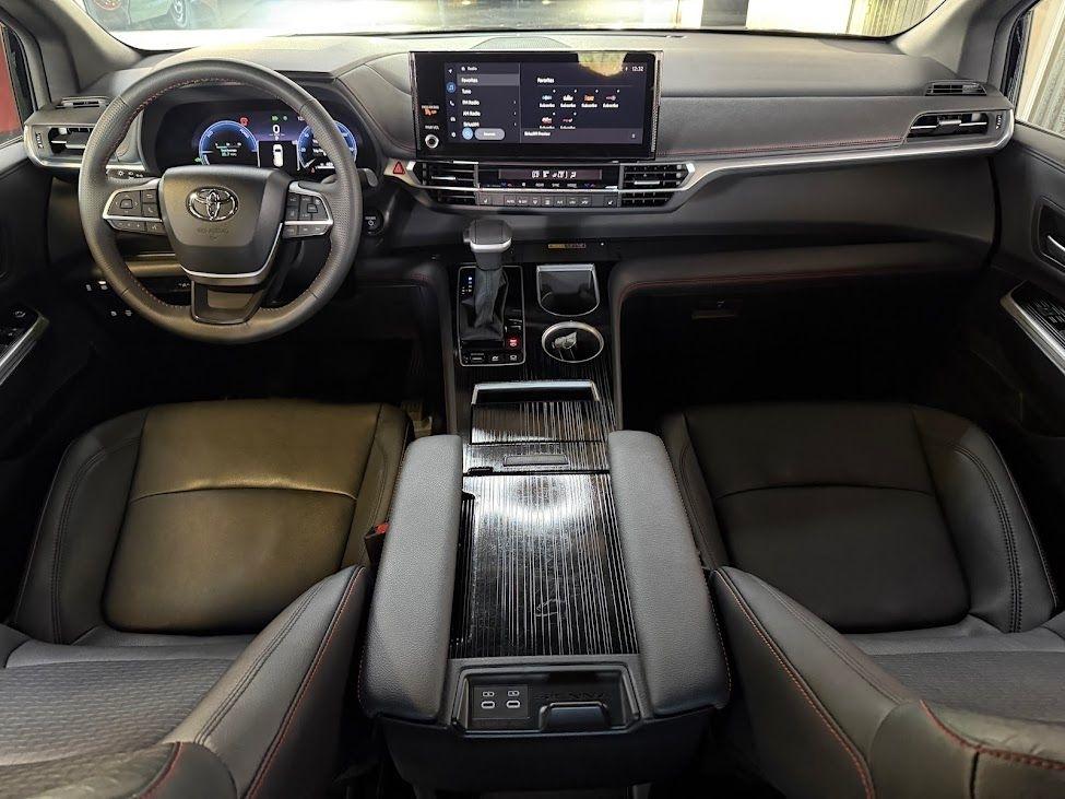Toyota Sienna Unknown 2025