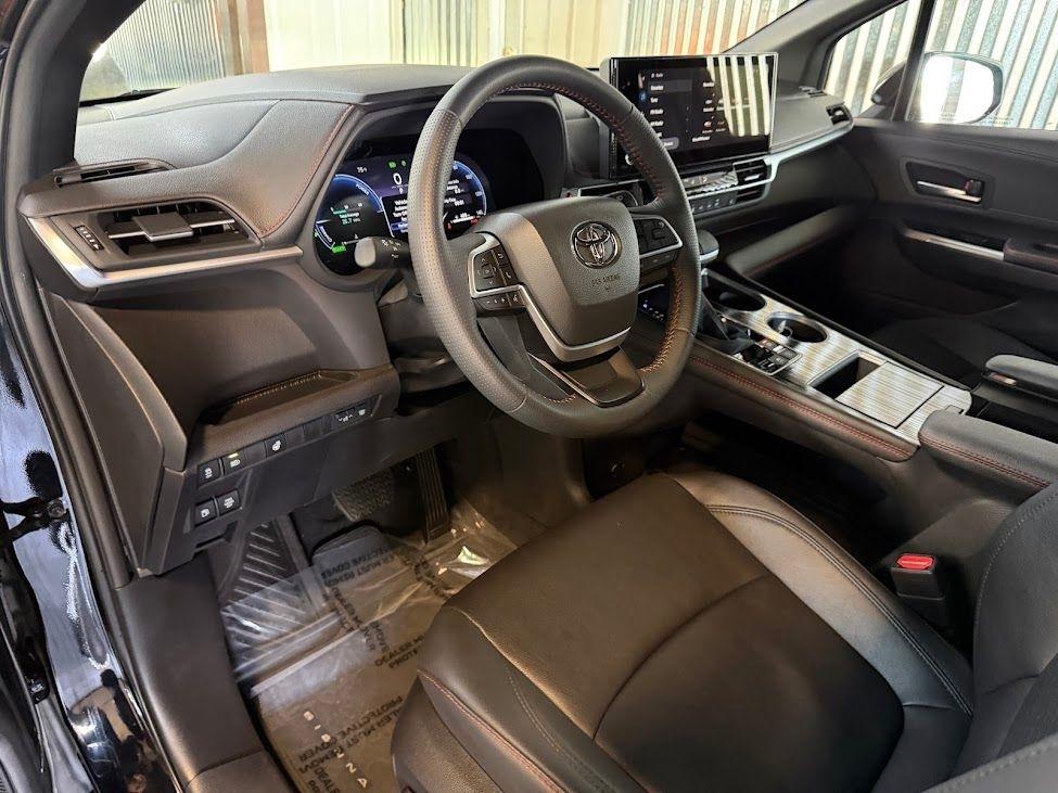 Toyota Sienna Unknown 2025
