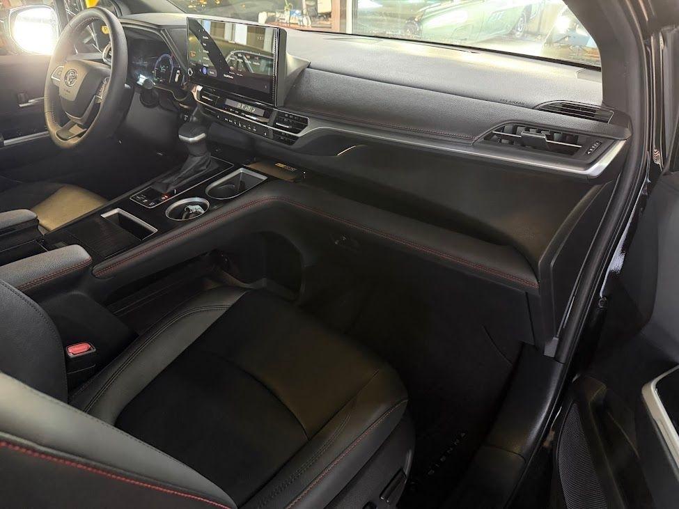 Toyota Sienna Unknown 2025